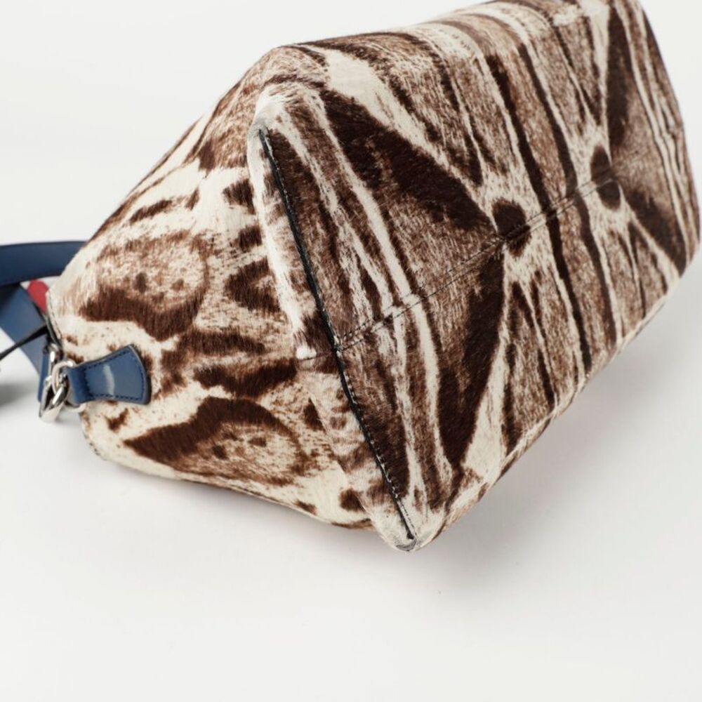 Leopard By The Way Tote Shoulder Bag - Picture 8 of 10
